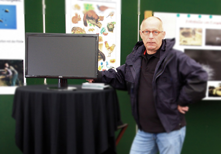 Norla 2012, Wilfried Stender mit dem neuen Monitor.
